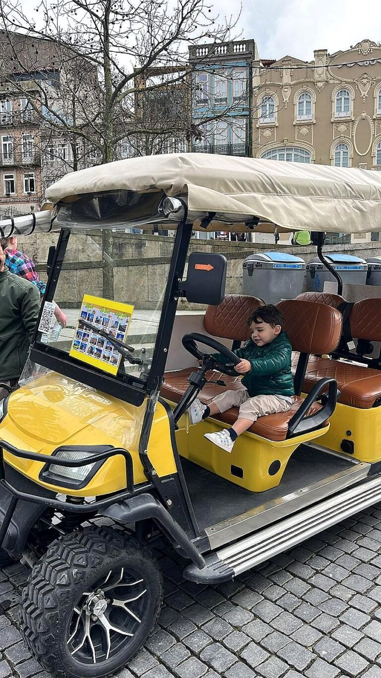 Guests enjoying a private electric tuk tuk tour with Invictuk Tours in Porto